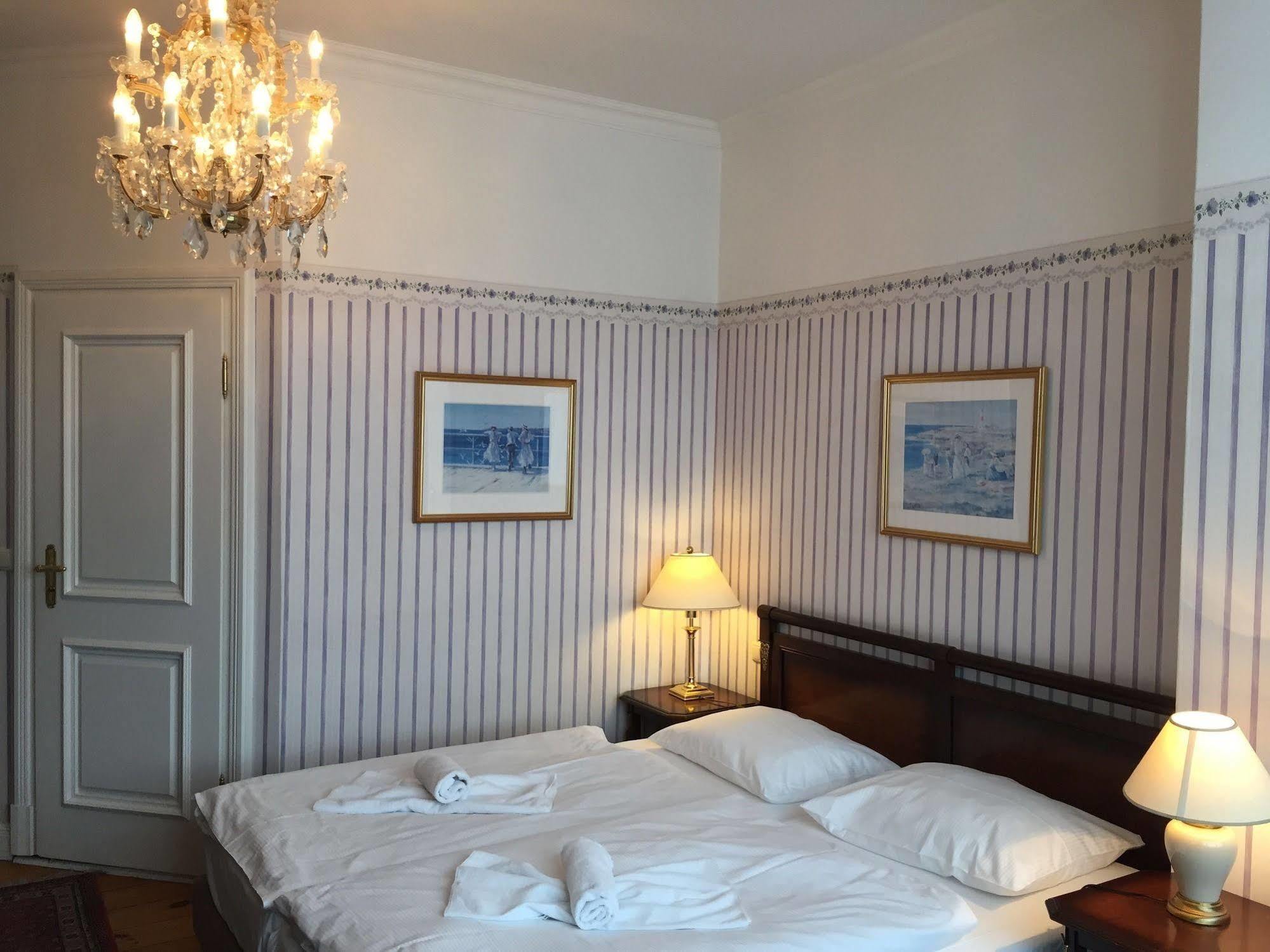 Hotel Vier Jahreszeiten Binz - Adults Only المظهر الخارجي الصورة